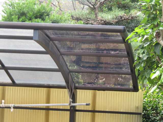 名古屋市西区　カーポート屋根張り替え工事