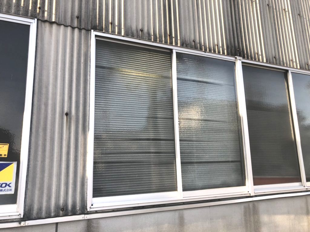 名古屋市熱田区 ガラス割れ替えの緊急対応