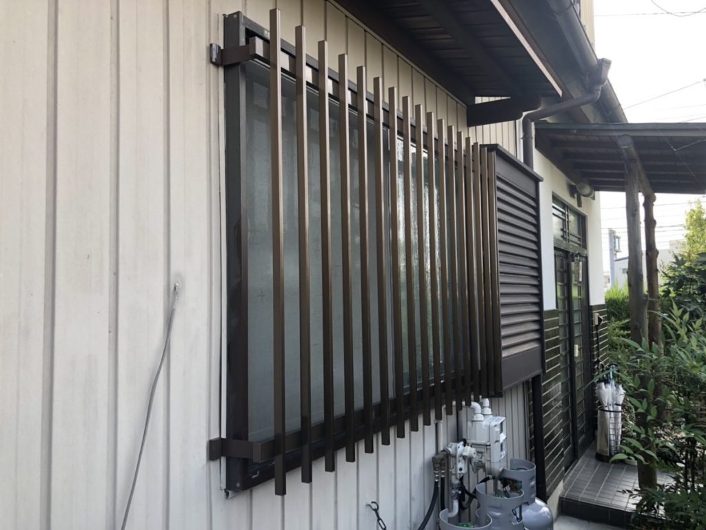 名古屋市天白区　面格子の取付工事　住宅窓の防犯対策