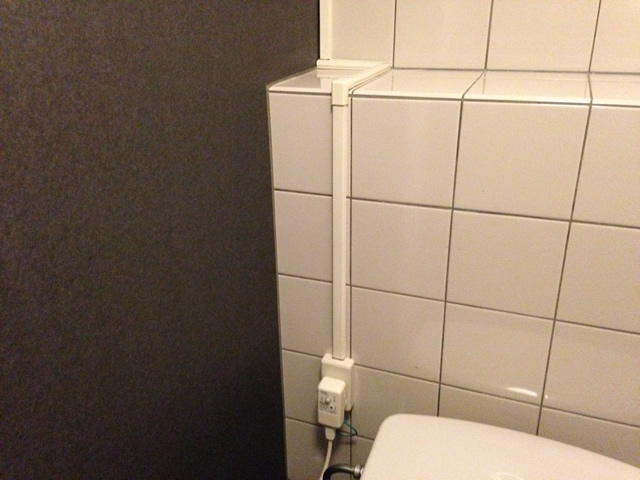 名古屋市中区 男子トイレ電気配線