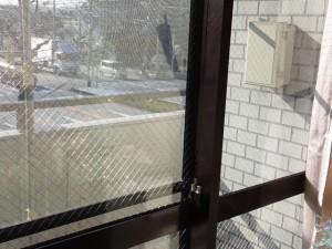 名古屋市港区 掃出し窓のガラス修理