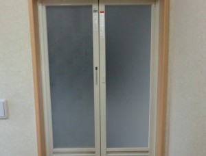 名古屋市緑区 浴室中折れドア